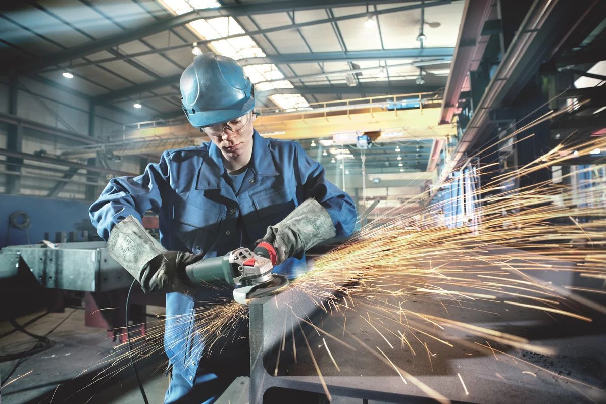 Угловая шлифмашина Metabo WEV 1500-125 RT