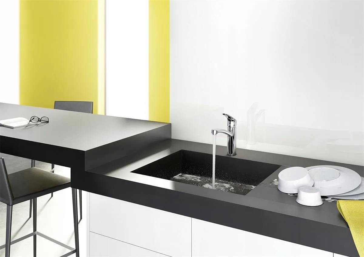 Смеситель Hansgrohe Focus E2 31806000