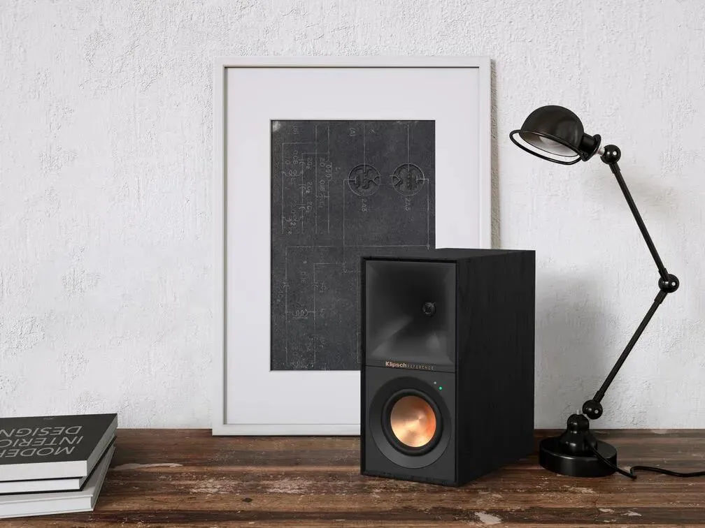 Активные полочные колонки Klipsch R-40PM чёрный