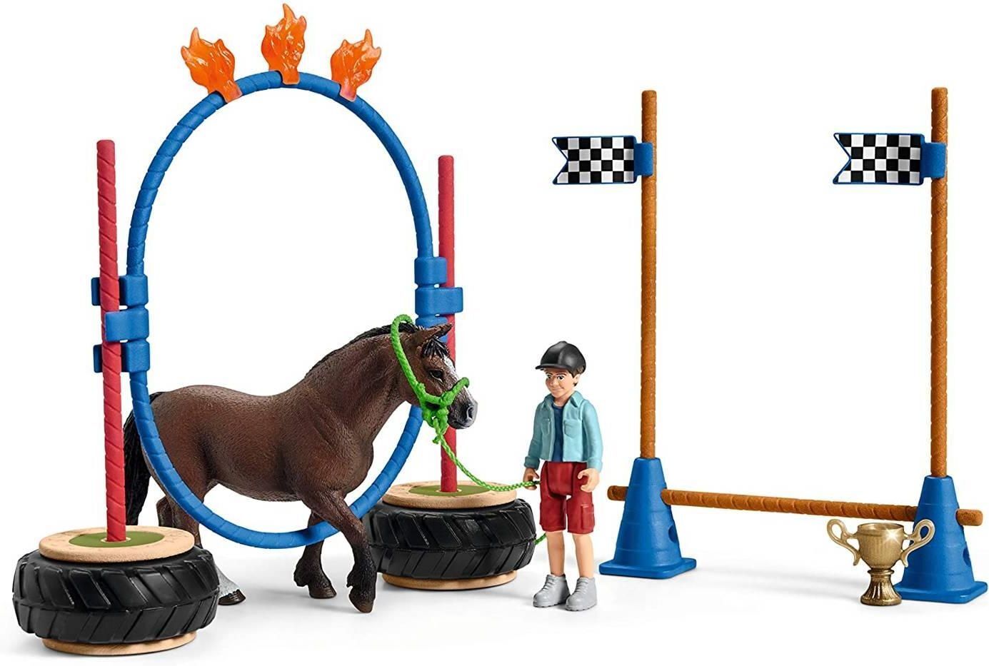 Игровой набор Schleich Farm World Спортивные бега 42482