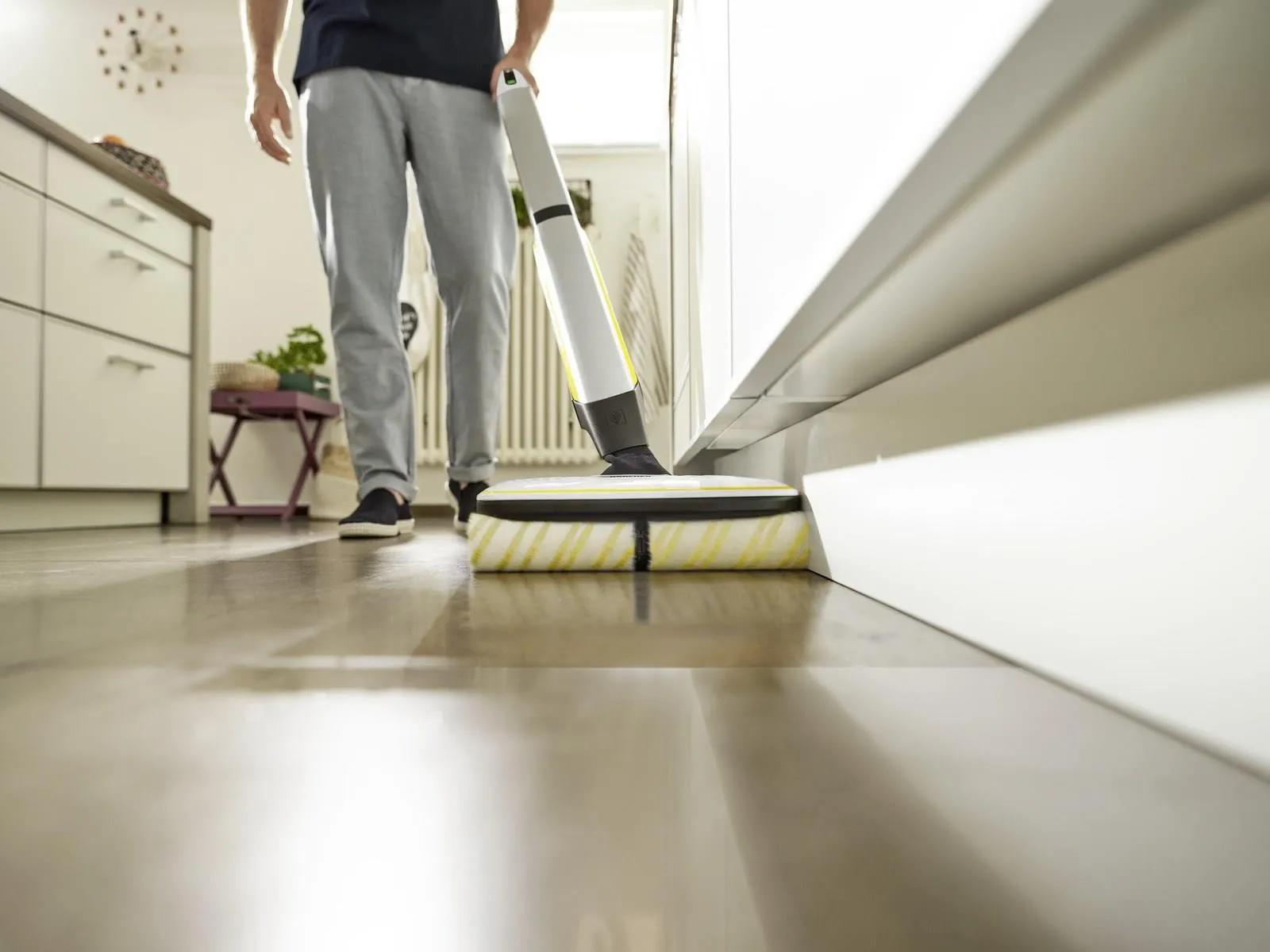 Электрическая швабра KARCHER FC 7 Cordless 1.055-701.0