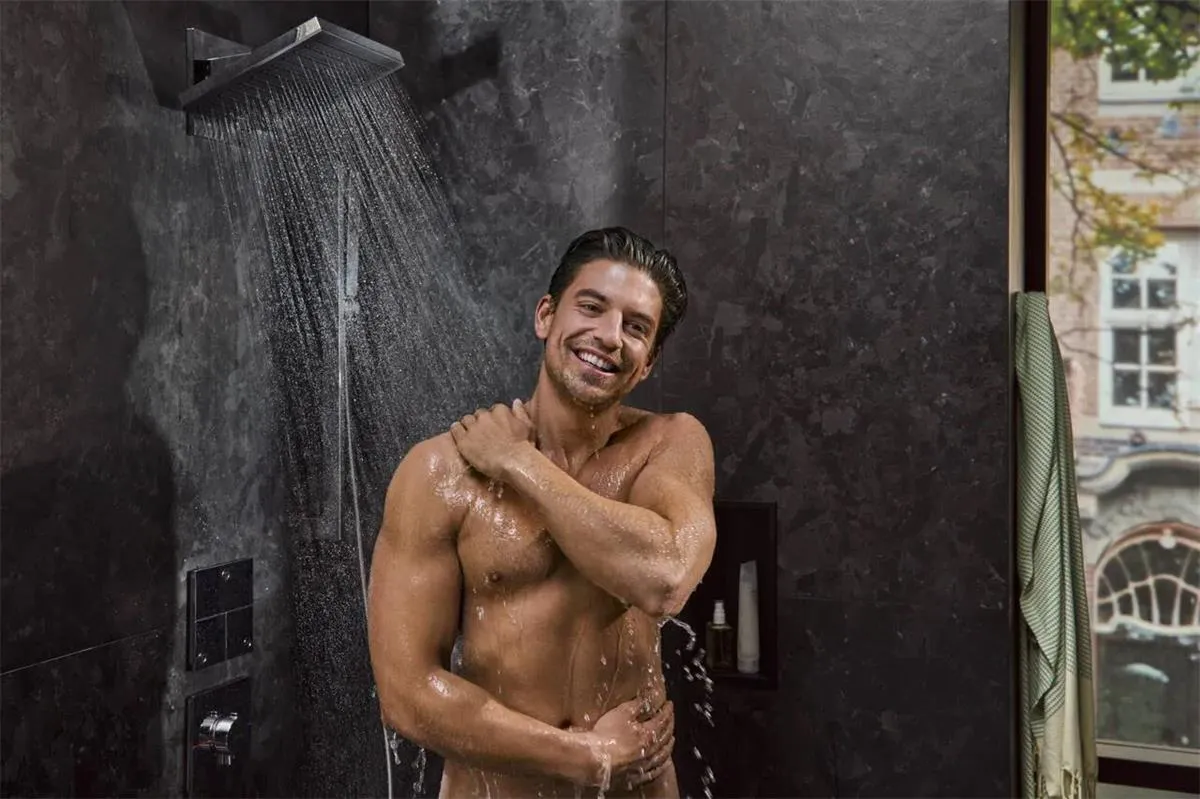 Душевая штанга Hansgrohe Unica E Puro, хром 24404000
