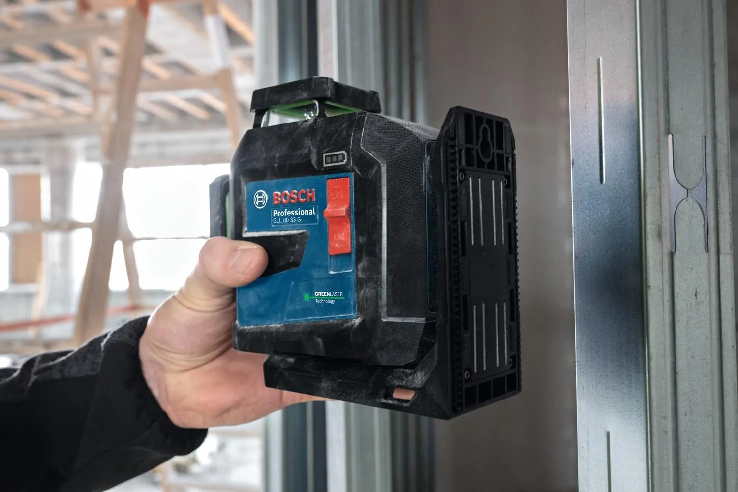 Лазерный уровень Bosch GLL 80-33 G Professional 0601065500