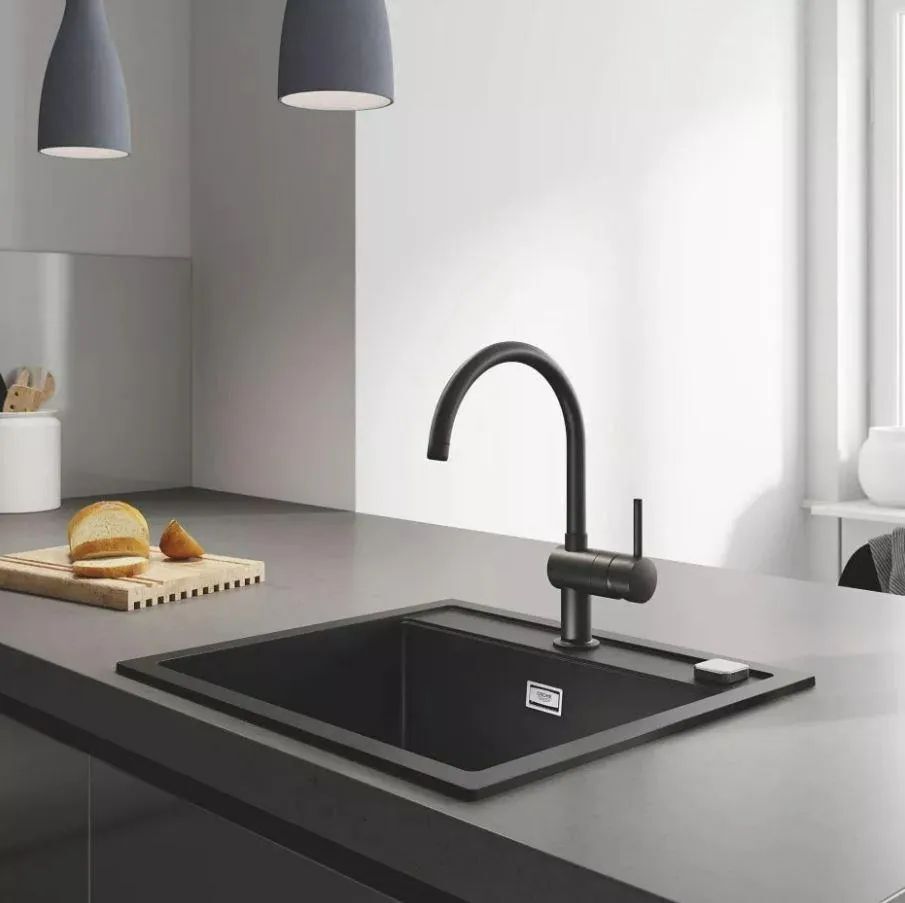Смеситель для кухни Grohe Minta 32917KS0 матовый черный