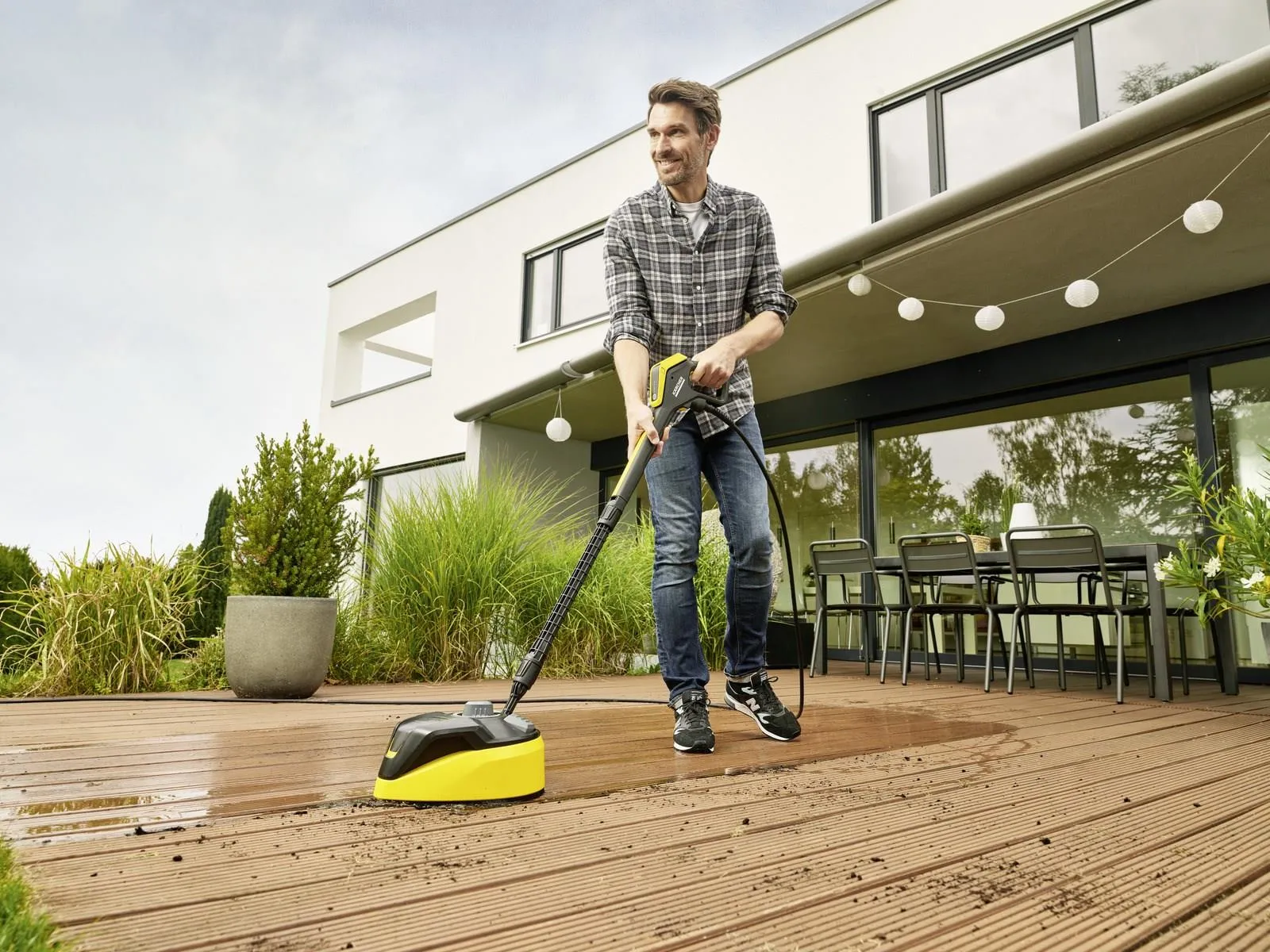 Мойка высокого давления Karcher K7 Smart Control Home 1.317-203.0