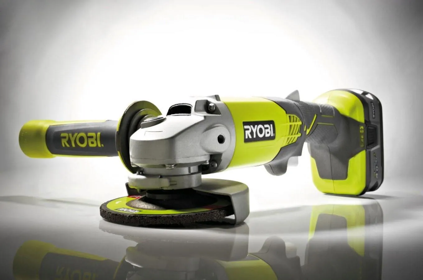 Аккумуляторная угловая шлифмашина RYOBI R18AG-0