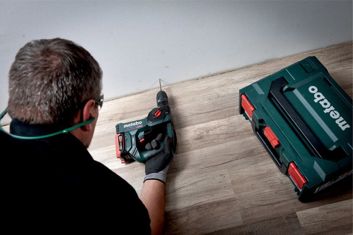 Перфоратор аккумуляторный Metabo PowerMaxx BH 12 BL 16 600207840 без акб и зу