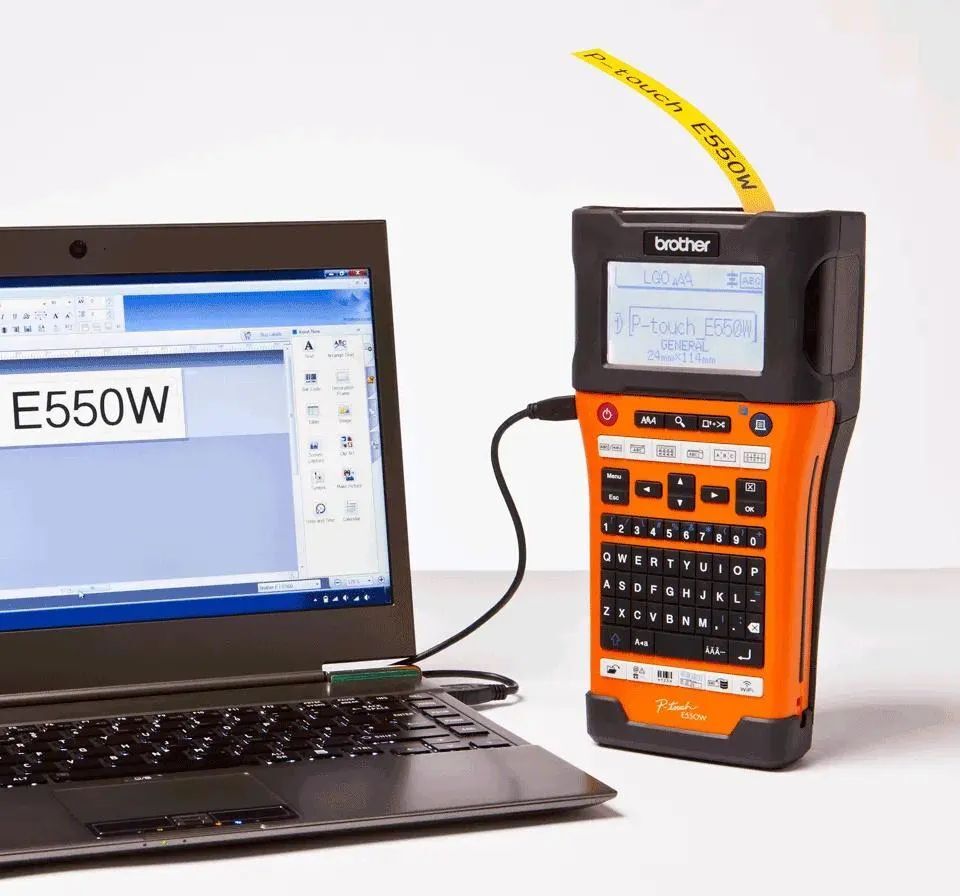 Принтер этикеток Brother PT-E550WNIVP (PTE550WNIVPTL1)