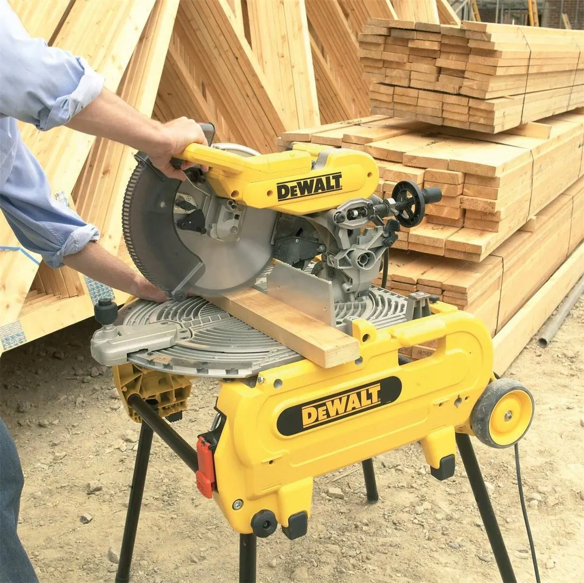 Пильный диск DeWalt DT4290