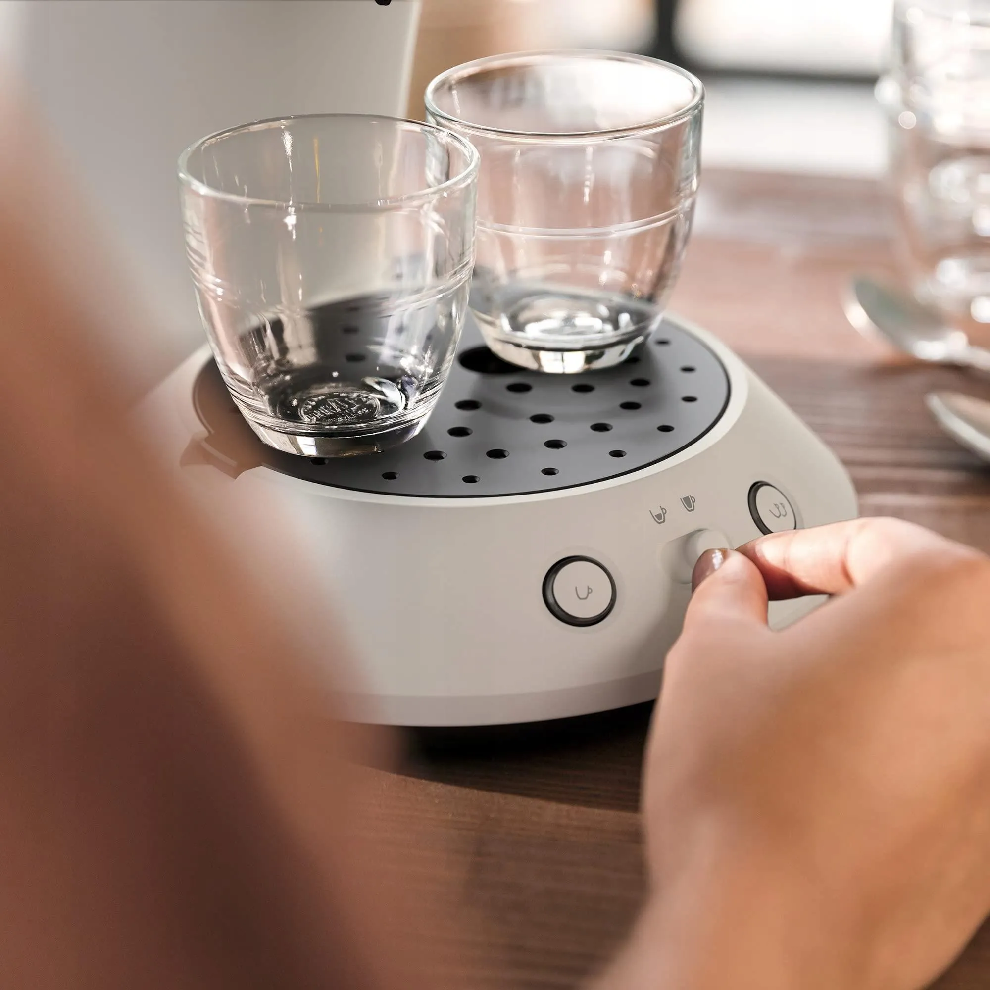 Капсульная кофемашина Philips Senseo CSA210/10