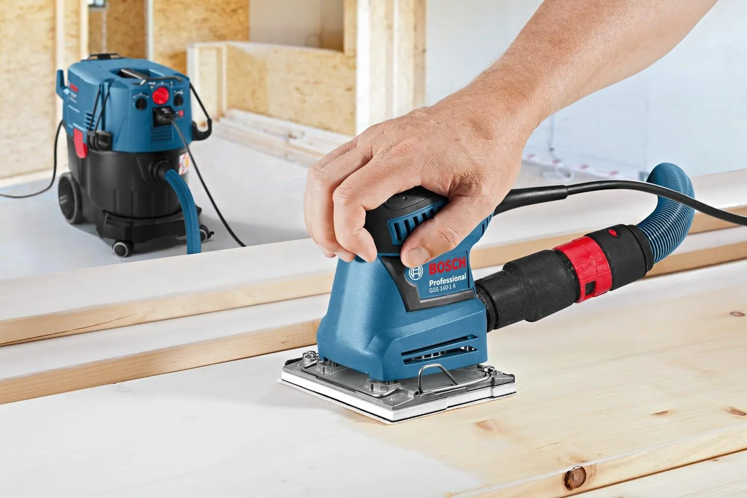 Ленточная шлифовальная машина сетевая Bosch GSS 140-1 A Professional 06012A2100