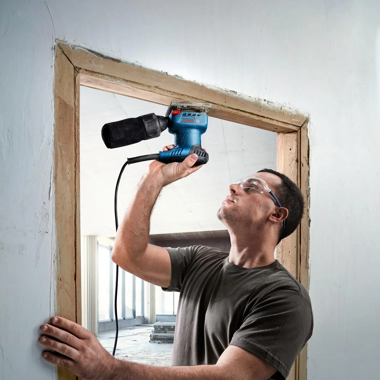 Ленточная шлифовальная машина сетевая Bosch GSS 140 A Professional 06012A8021