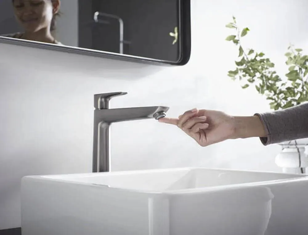 Смеситель Hansgrohe Talis E черный хром брашированный 71717340