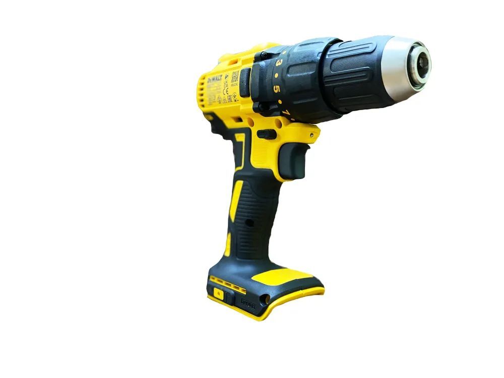 Аккумуляторная дрель-шуруповерт DEWALT DCD777NT