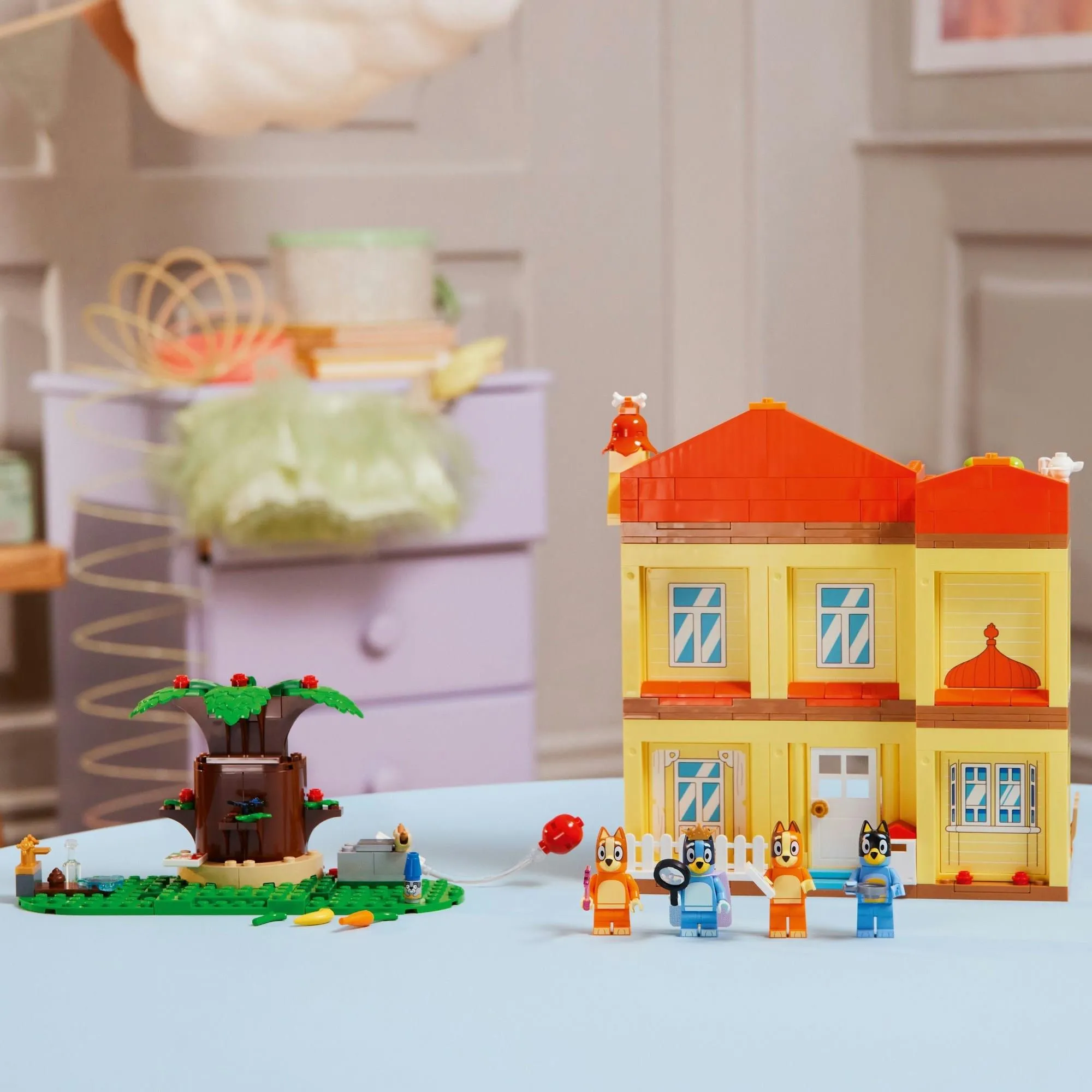 Конструктор LEGO Bluey 11203 Семейный дом Блуи
