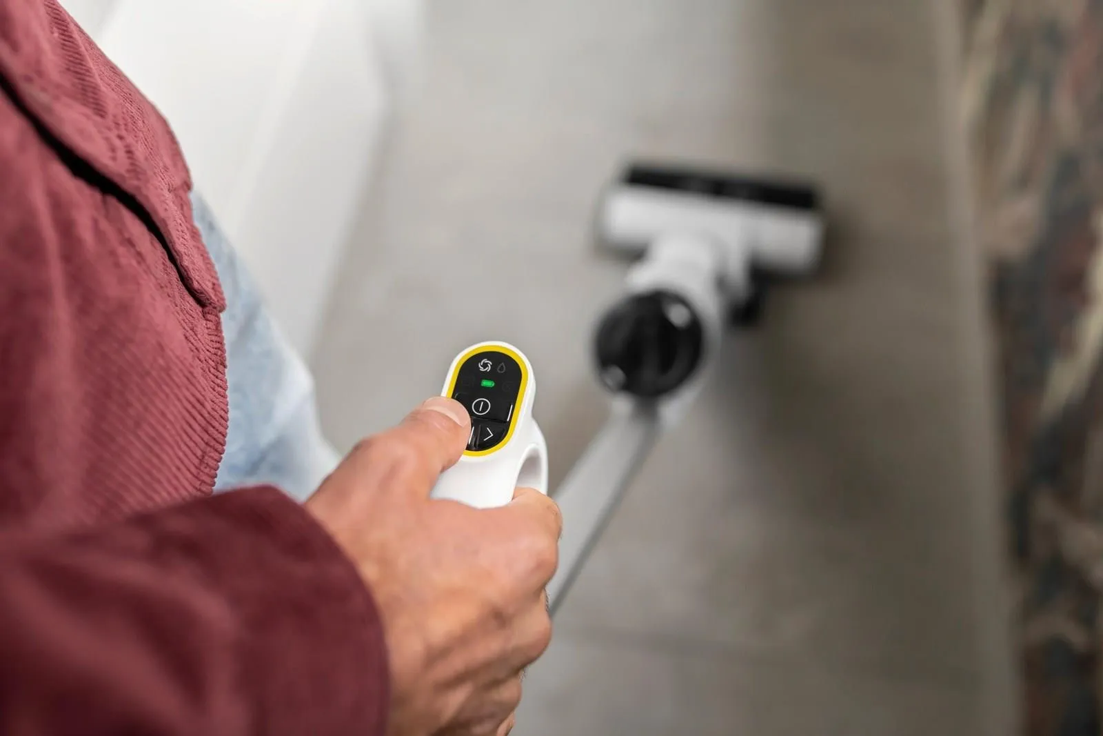 Электрическая швабра Karcher FCV 2 Natural N (1.056-101.0)