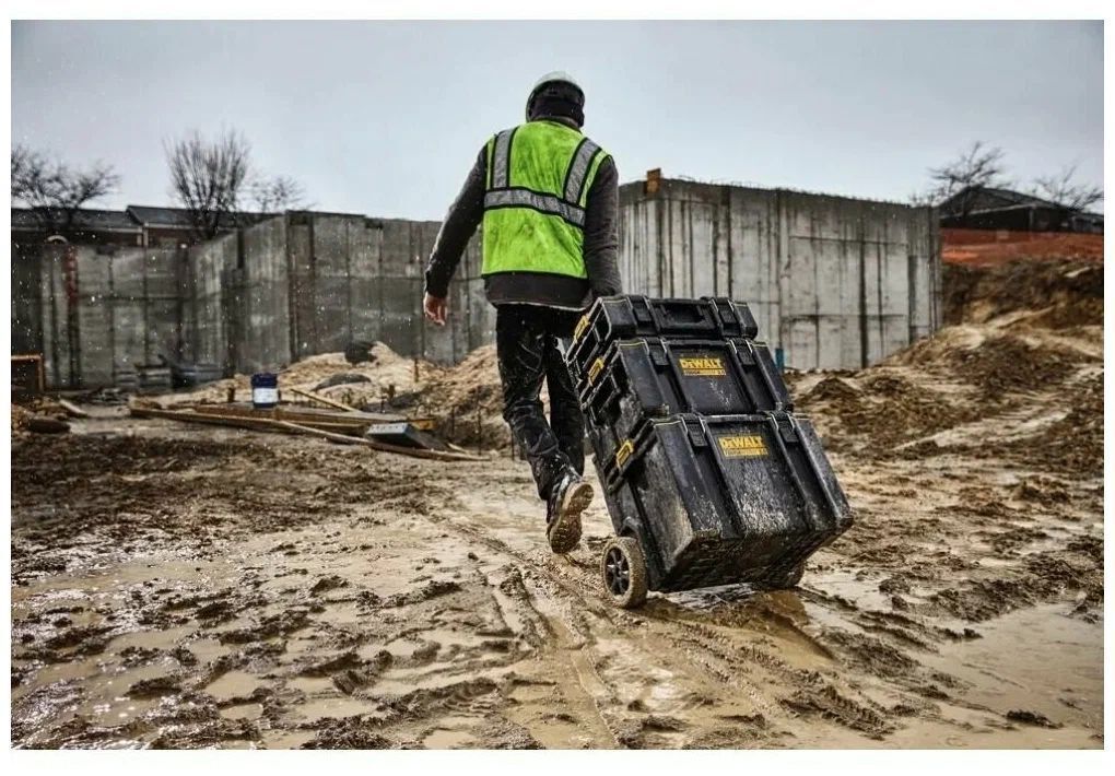 Ящик-модуль с колесами DeWalt Tough System 2,0 DWST83295-1