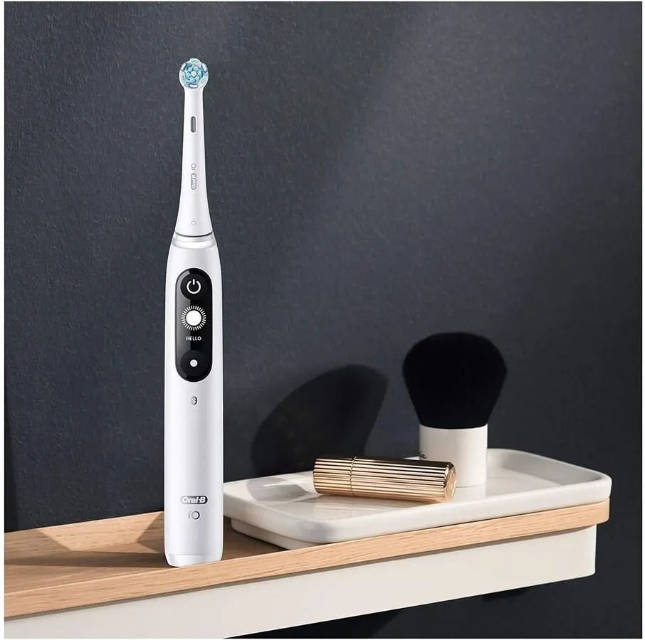 Электрическая зубная щетка Oral-B iO Series 7 White Alabaster