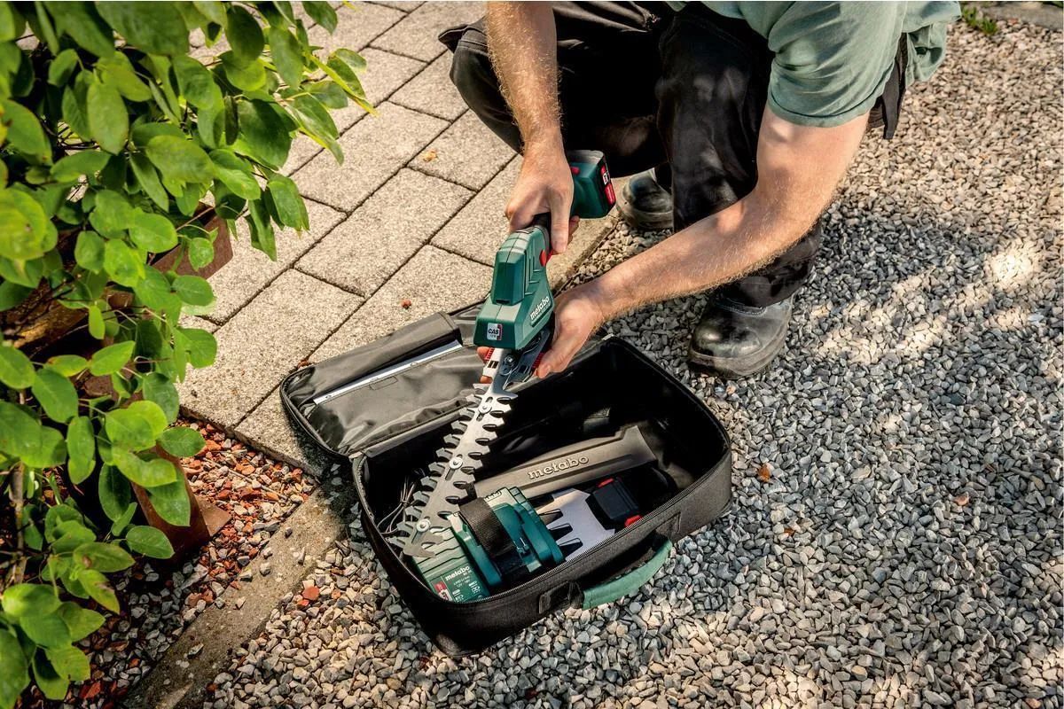 Ножницы аккумуляторные Metabo PowerMaxx SGS 12 Q 601608860 с акб и зу
