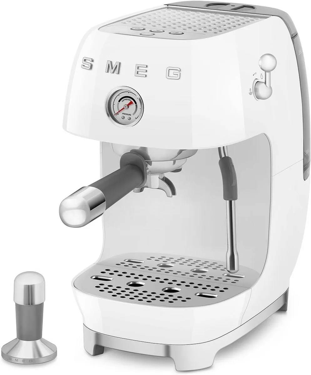 Кофемашина Smeg ECF03, белая