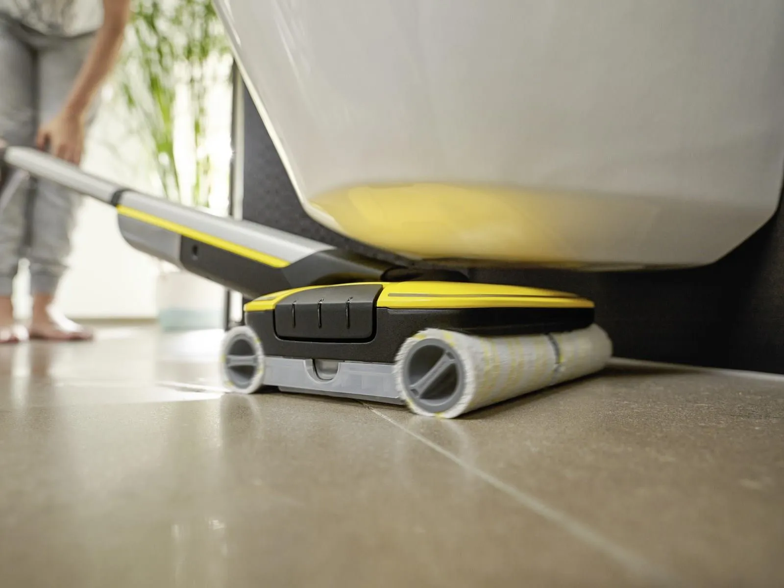 Пароочиститель KARCHER FC 7 1.055-730.0