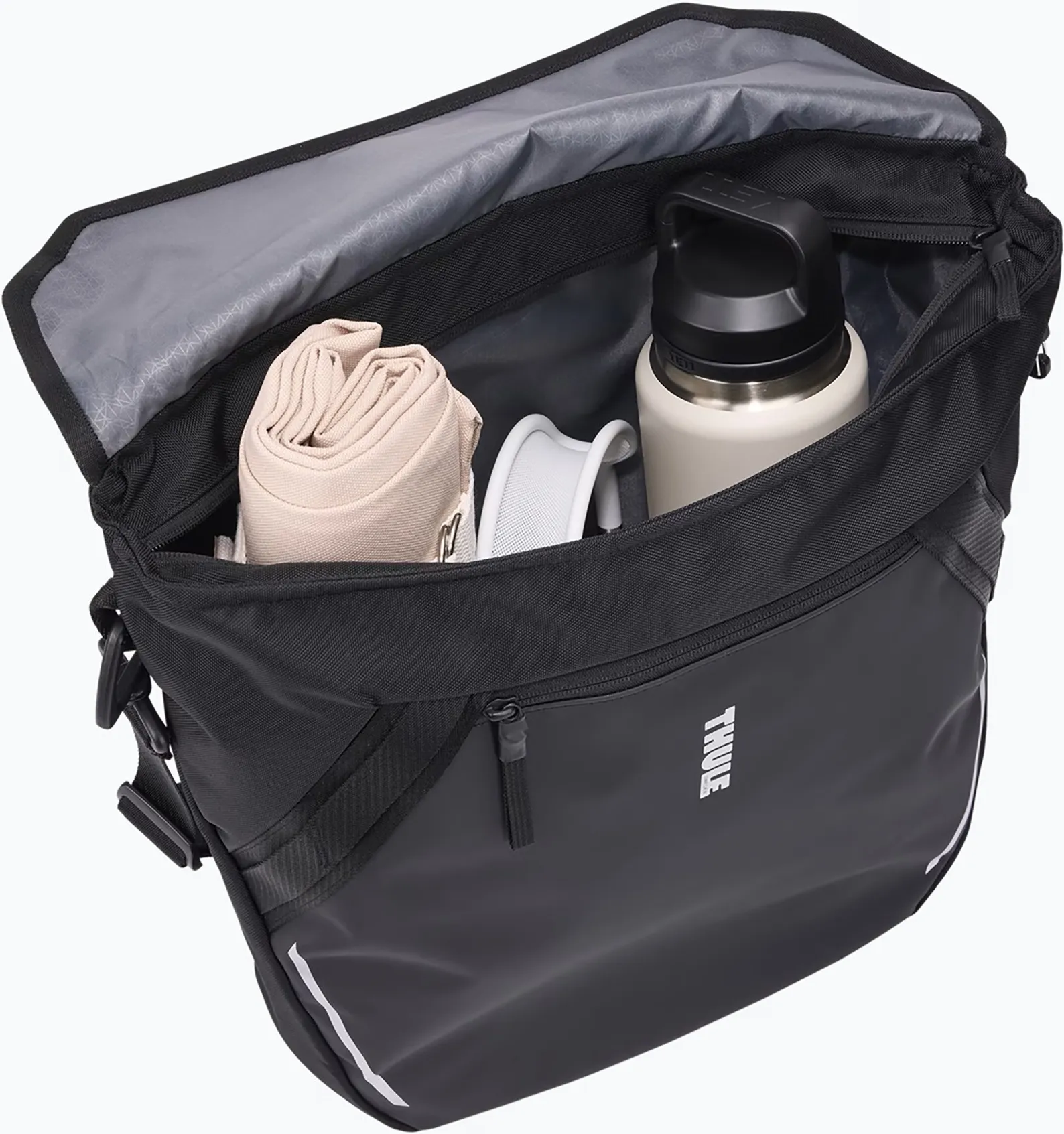 Велосипедная сумка Thule Chasm Courier Inlock 22 l black 3205468