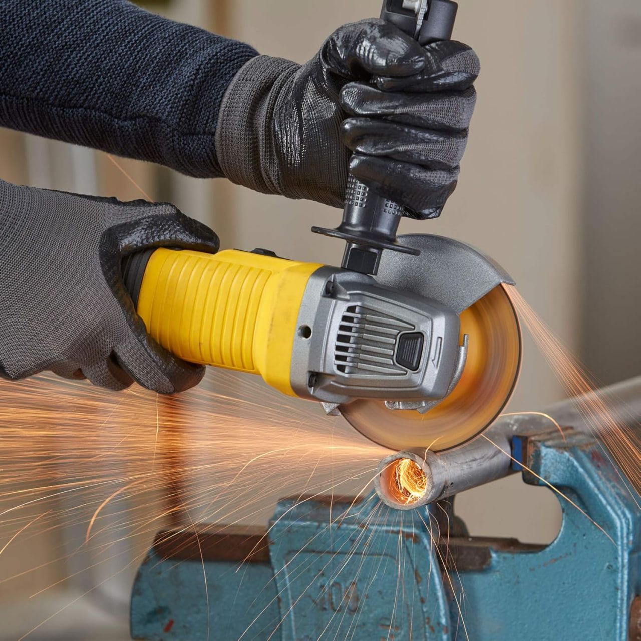 УШМ Stanley Fatmax Fmeg210 Fmeg210Qs