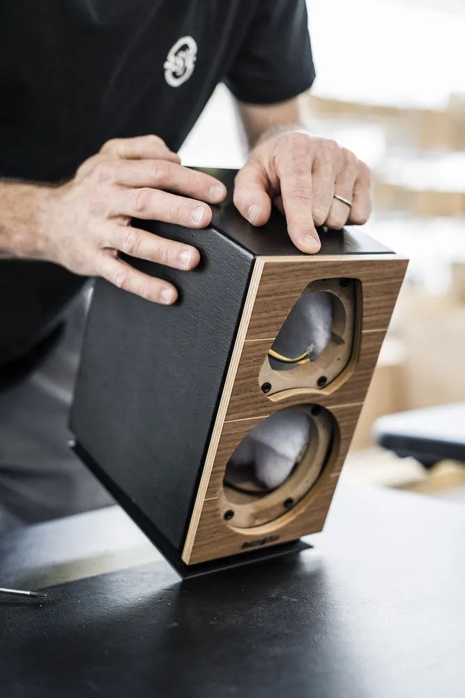 Полочная акустическая система Sonus Faber Lumina I 2 колонки black