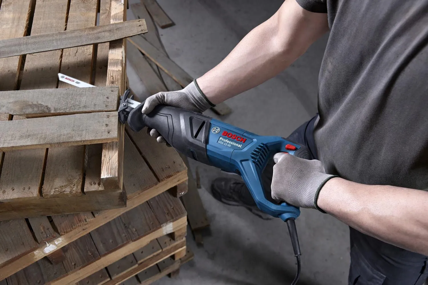 Электрическая пила Bosch GSA 12-30 Professional 06016C7000