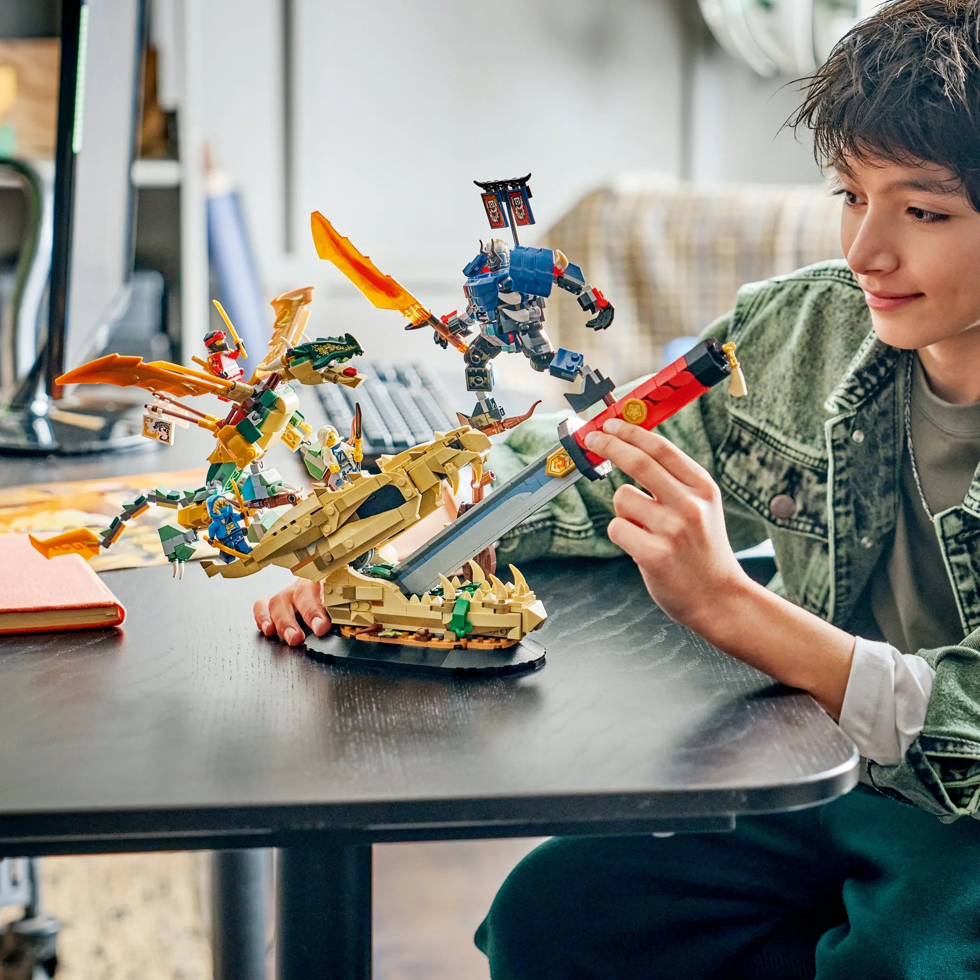 Конструктор LEGO NINJAGO 71871 Битва за Драконье лезвие