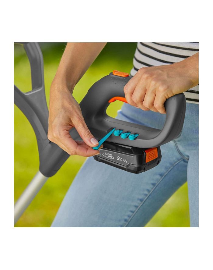 Аккумуляторный триммер Gardena Smallcut 23/18 В P4A 14702-55