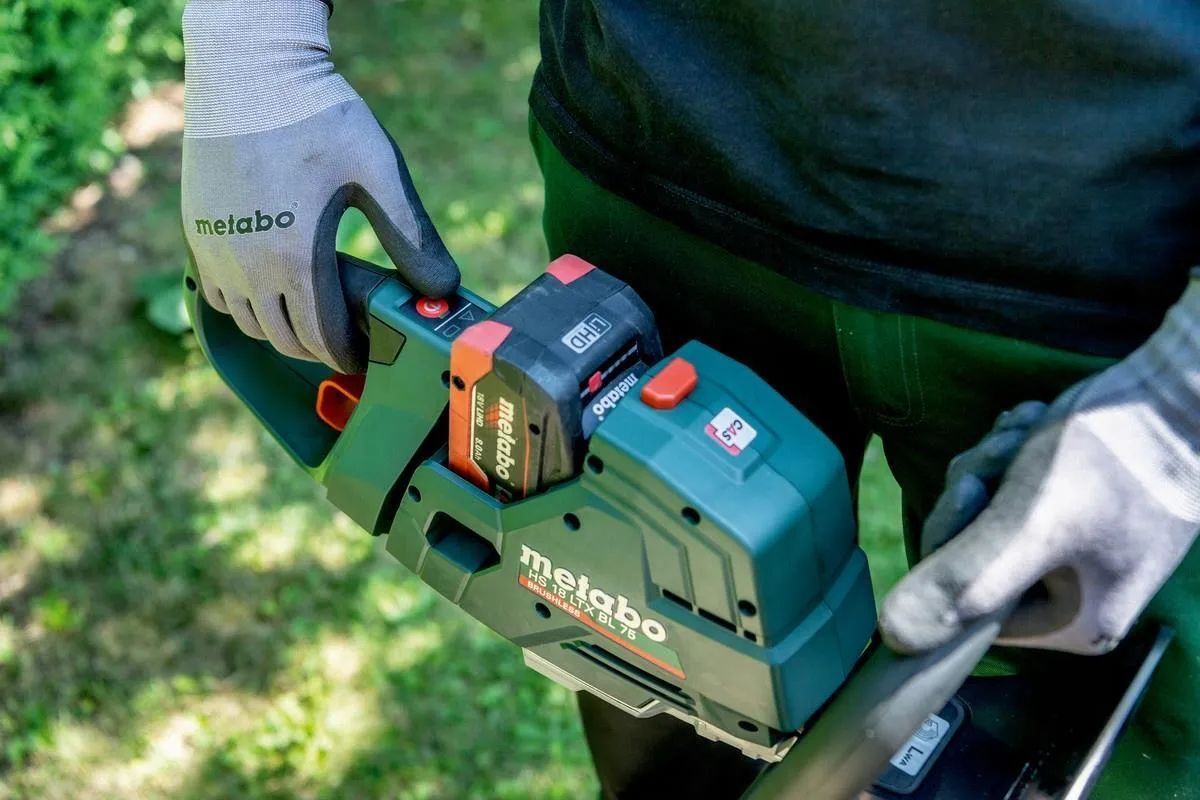 Ножницы аккумуляторные Metabo HS 18 LTX BL 55 601722850 без акб и зу