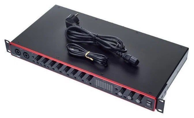 Внешняя звуковая карта Focusrite Scarlett 18i20 3rd Gen