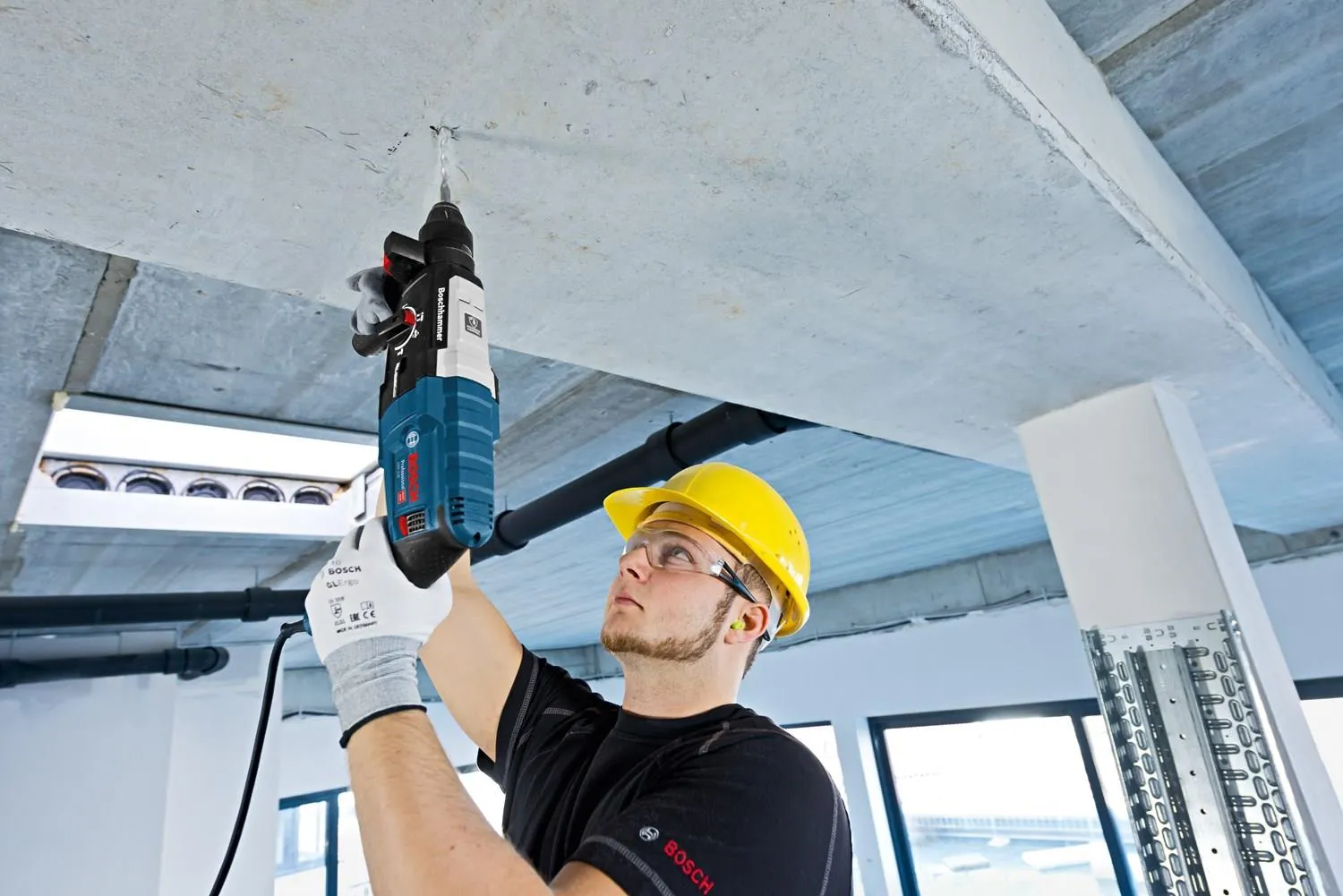 Перфоратор Bosch GBH 2-28 Professional 0611267501