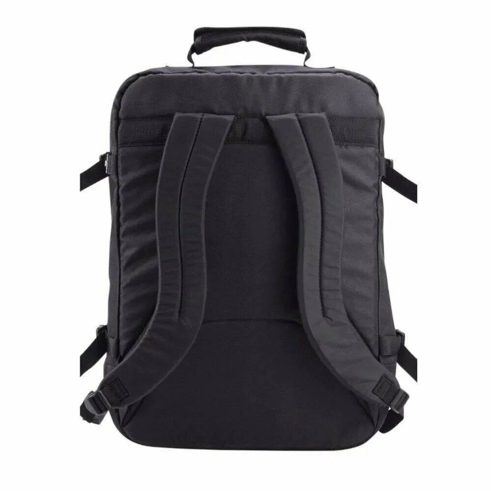 Рюкзак туристический Cabinzero Classic 44 л, черный