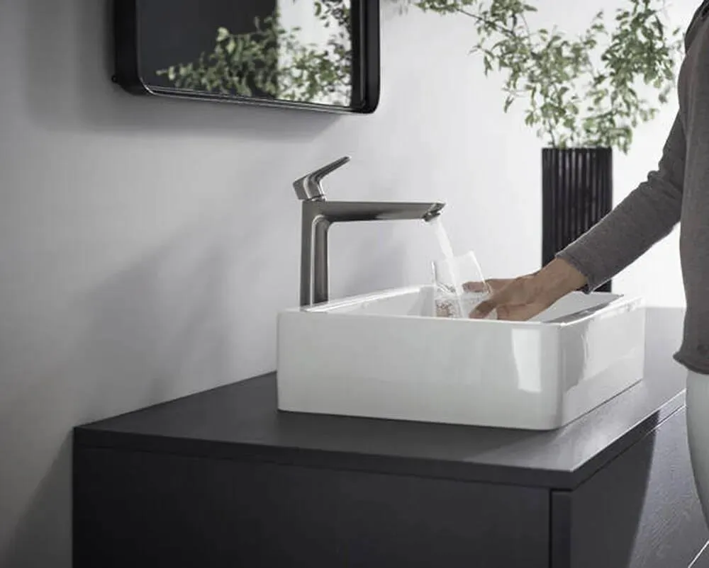 Смеситель Hansgrohe Talis E черный хром брашированный 71717340