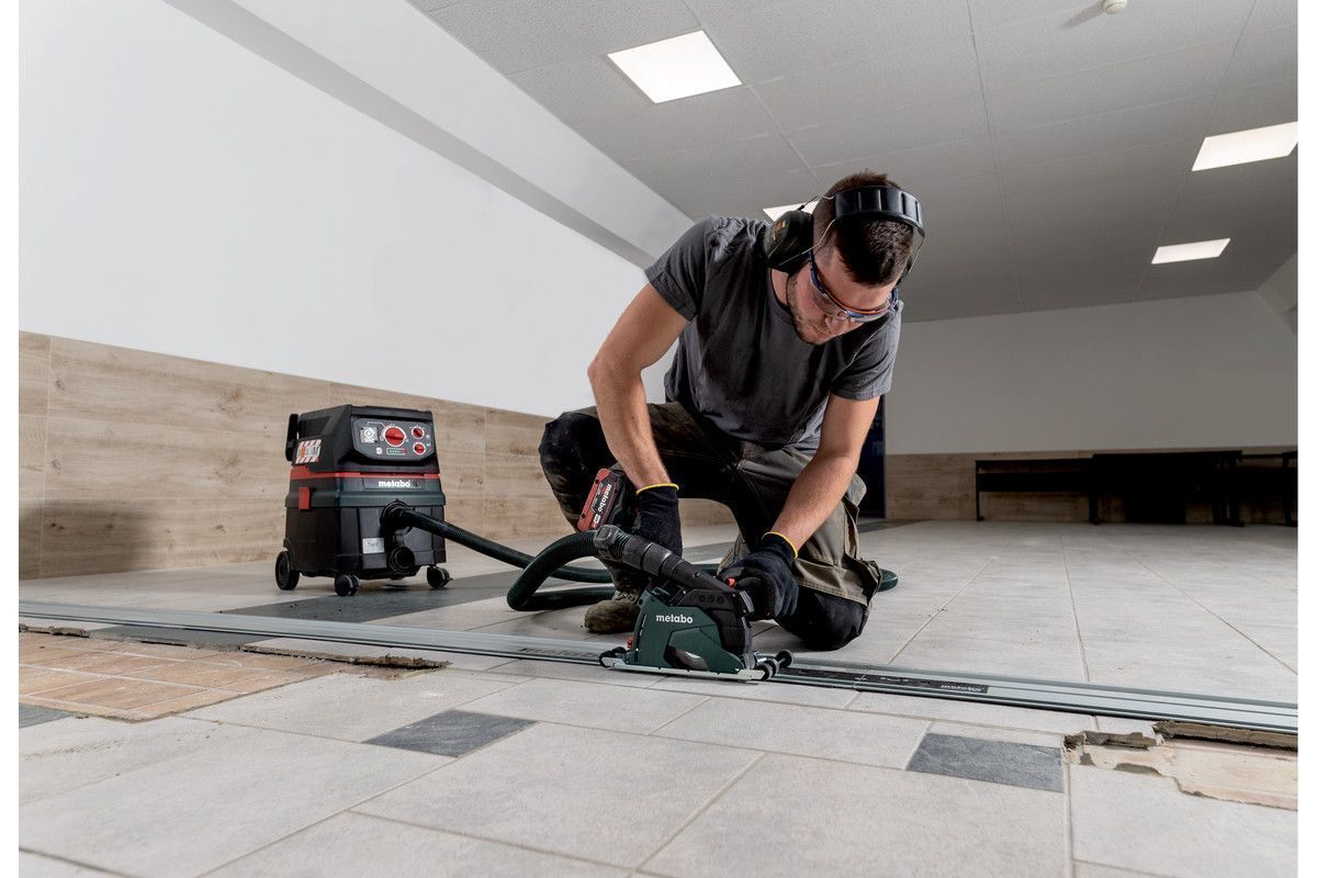 Аккумуляторная угловая шлифовальная машина Metabo WVB 18 LT BL 11-125 QuicK