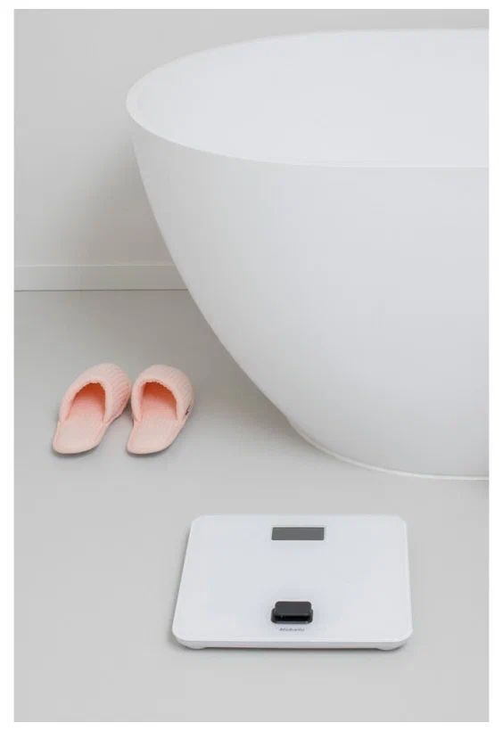 Brabantia Цифровые весы для ванной комнаты, работа без батареек, Белый, 281365