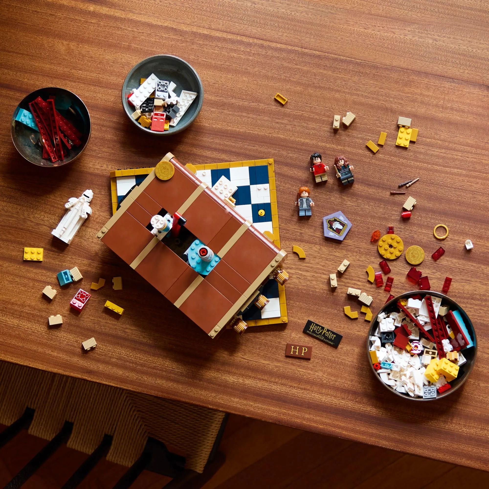 Конструктор LEGO Harry Potter 76466 Философский камень — коллекционное издание