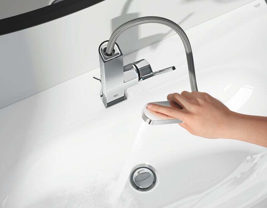 Смеситель для раковины (умывальника) Grohe Plus 23843003 серебристый