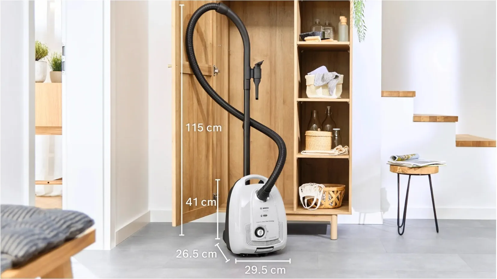 Пылесос Bosch Серия 4 BGL38WH3H