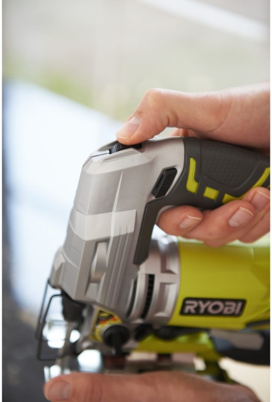 Сетевая лобзиковая пила RYOBI RJS850-K