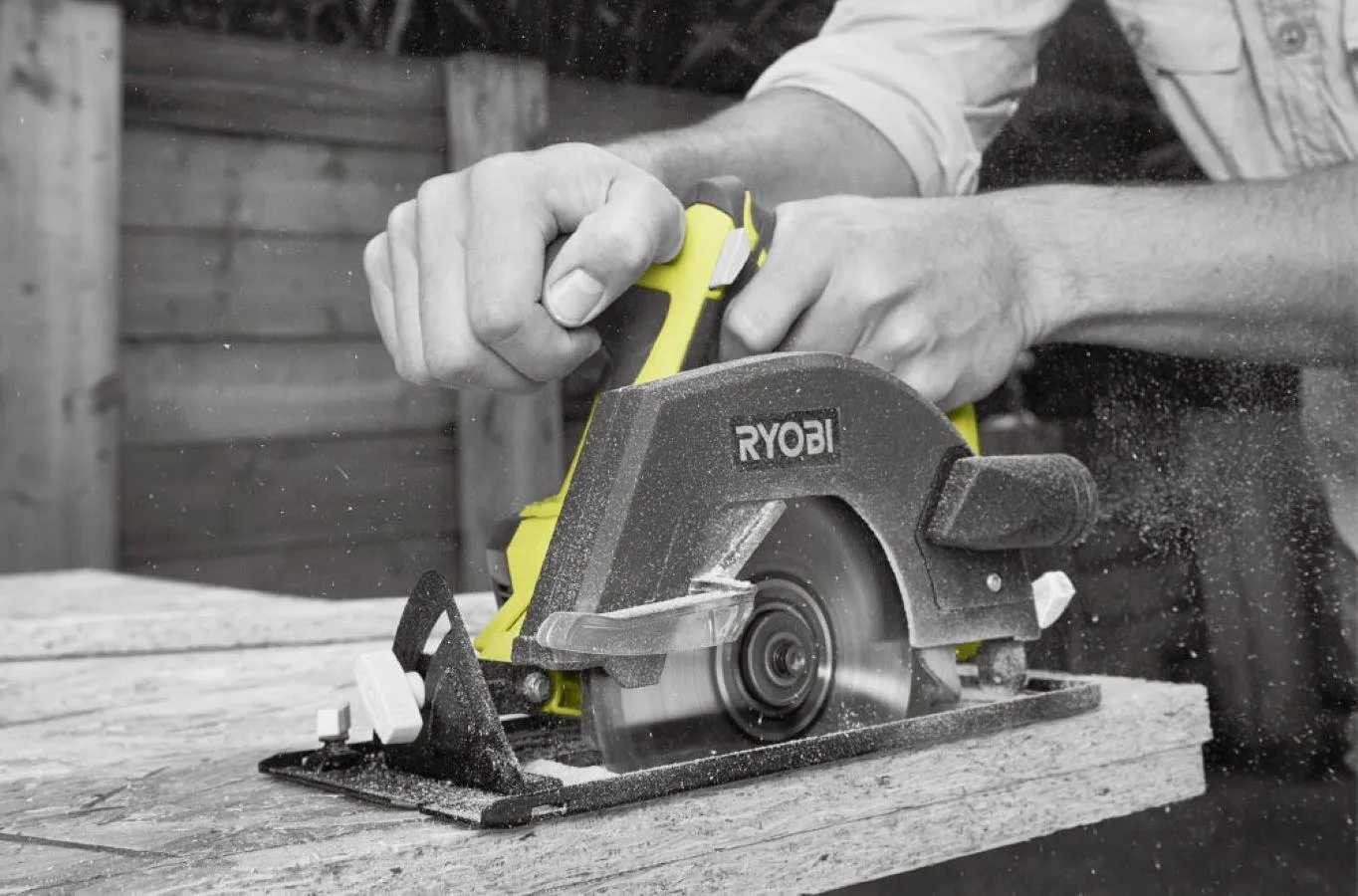 Аккумуляторная циркулярная пила RYOBI R18CSP-0