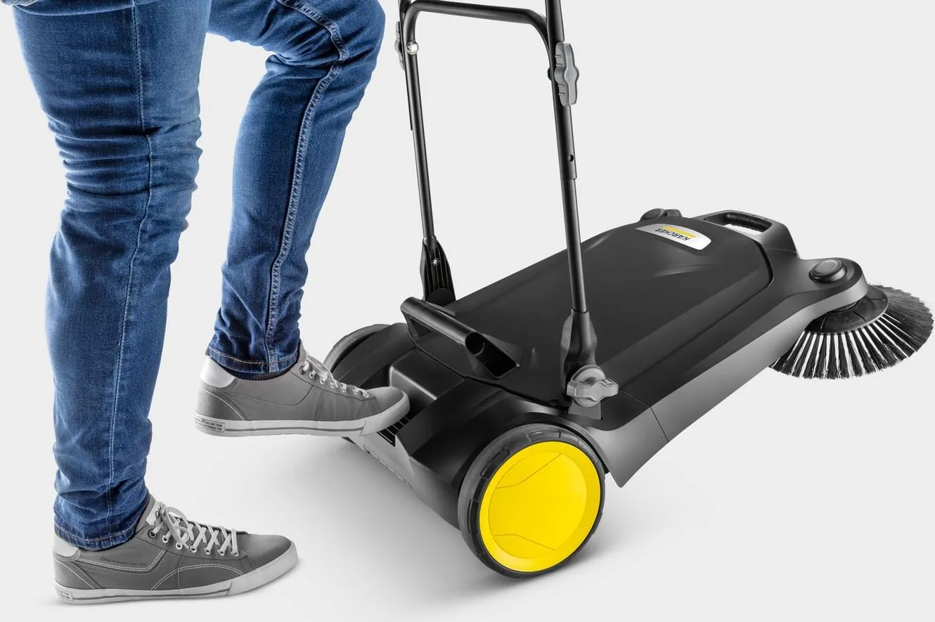Ручная подметальная машина KARCHER S4 Twin Go! Further 1.766-363.0