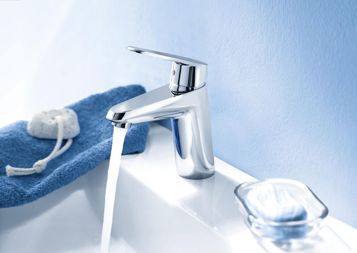 Смеситель для раковины (умывальника) Grohe Eurodisc Cosmopolitan 3246920E хром