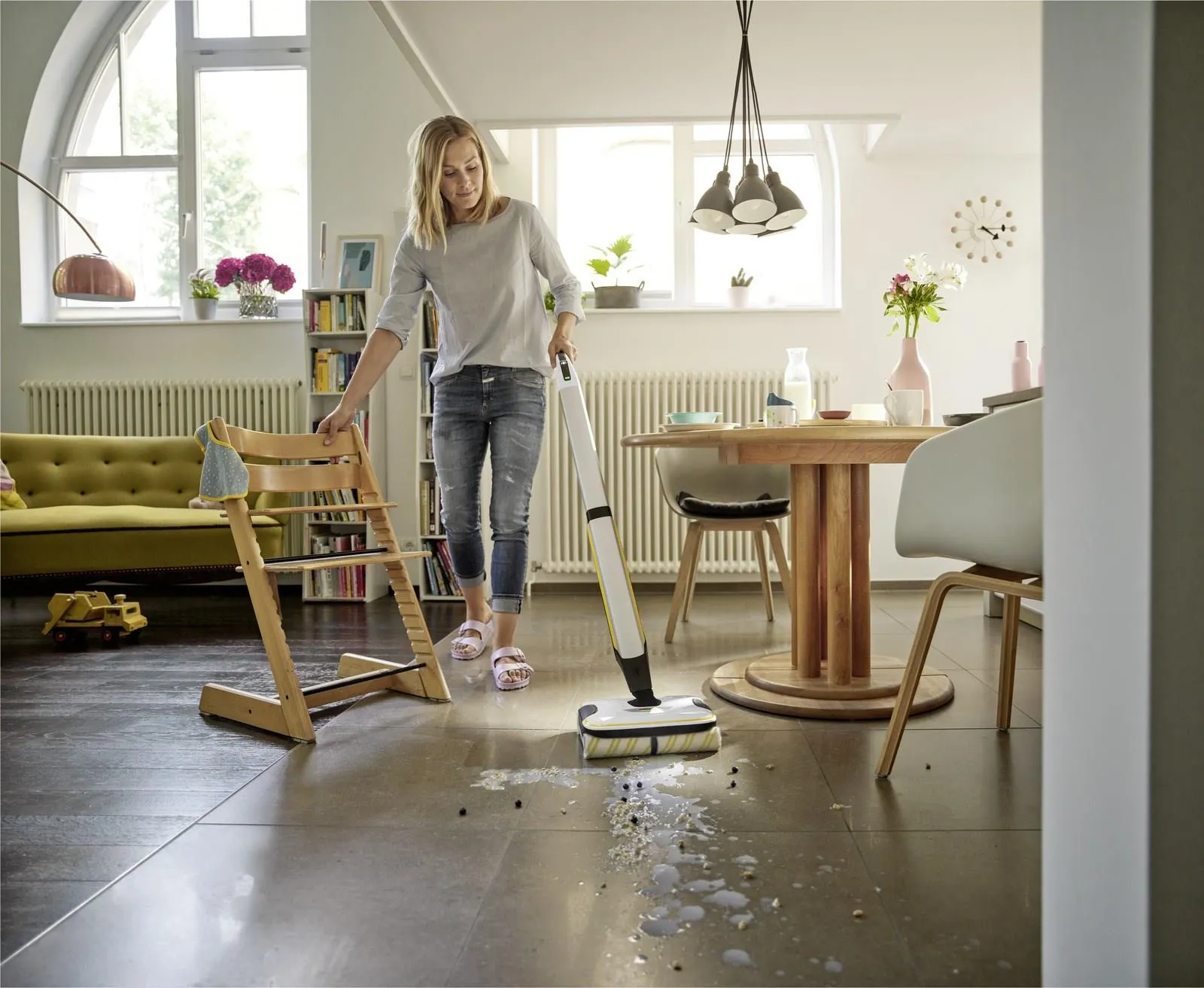 Электрическая швабра KARCHER FC 7 Cordless 1.055-701.0