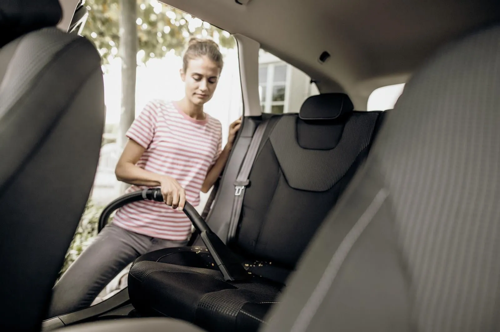 Пылесос KARCHER WD 3 V-17/6/20 Car 1.628-115.0