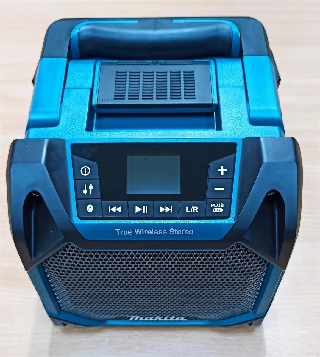 Строительное радио Makita DMR203 7,2–18 В LXT, без АКБ и ЗУ