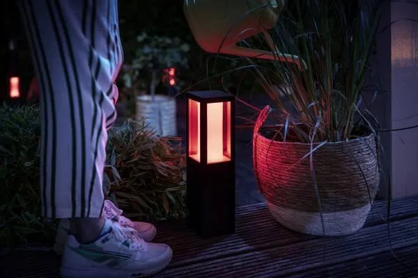 Уличный светильник-столб PHILIPS Hue White and Color Ambiance Impress черный 1743130P7