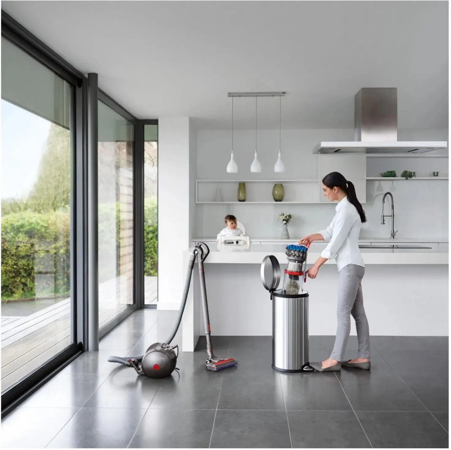 Пылесос Dyson Big Ball Absolute 2 серебро
